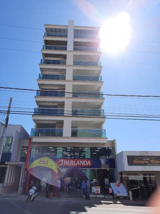 Lindo Apto Novo Na Avenida, Climatizado E Aconchegante Piratuba Extérieur photo